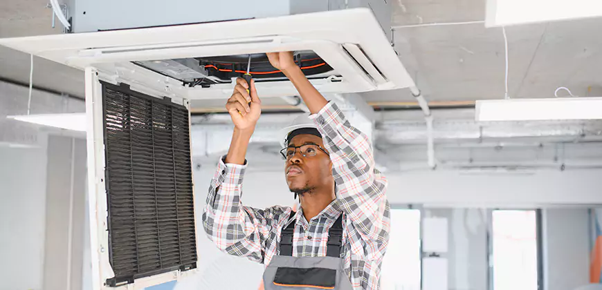 Heat Pump and Ductless AC Repair in Pontiac
